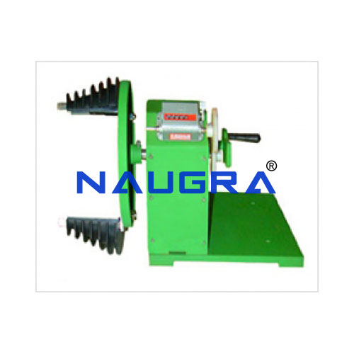 Coil winding machine