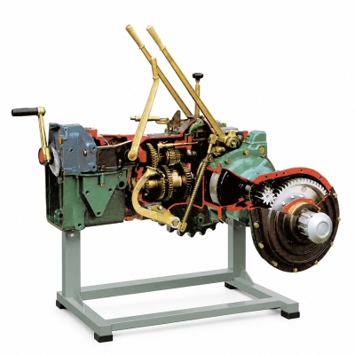 Wheeled Tractor Transmission- Engineering Lab Training Systems